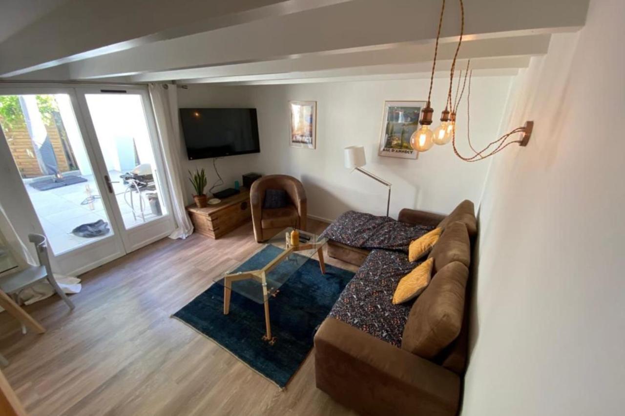 Tiny House - Town House In The Centre Of Annecy Terrace & Air Conditioning Exterior photo